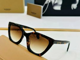 Picture of Burberry Sunglasses _SKUfw57313498fw